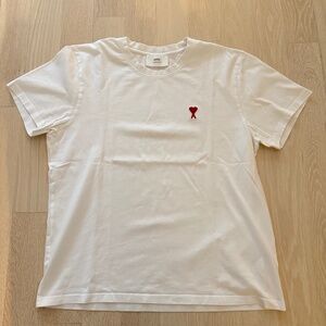 Ami Paris white short sleeve t-shirt